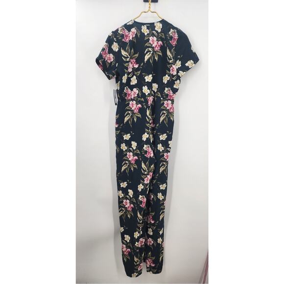 New NWT Volcom Haute Tropic Wide Leg Floral Jumpsuit Size Medium - Picture 4 of 12